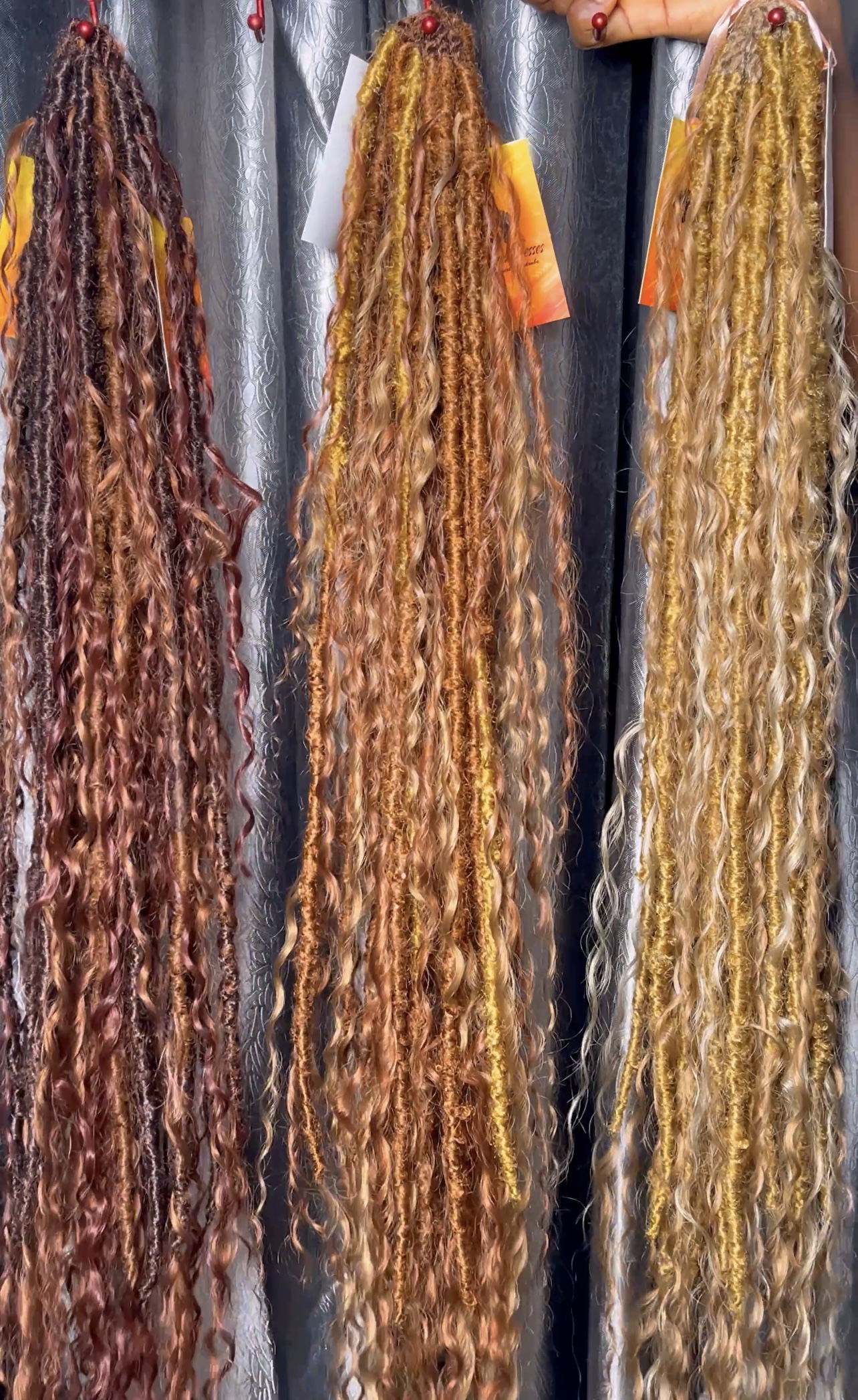 Extra Zuri Locs
